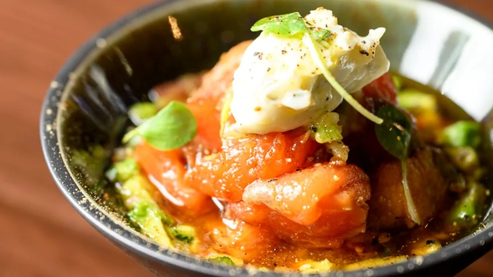 スパイスで仕上げた前菜